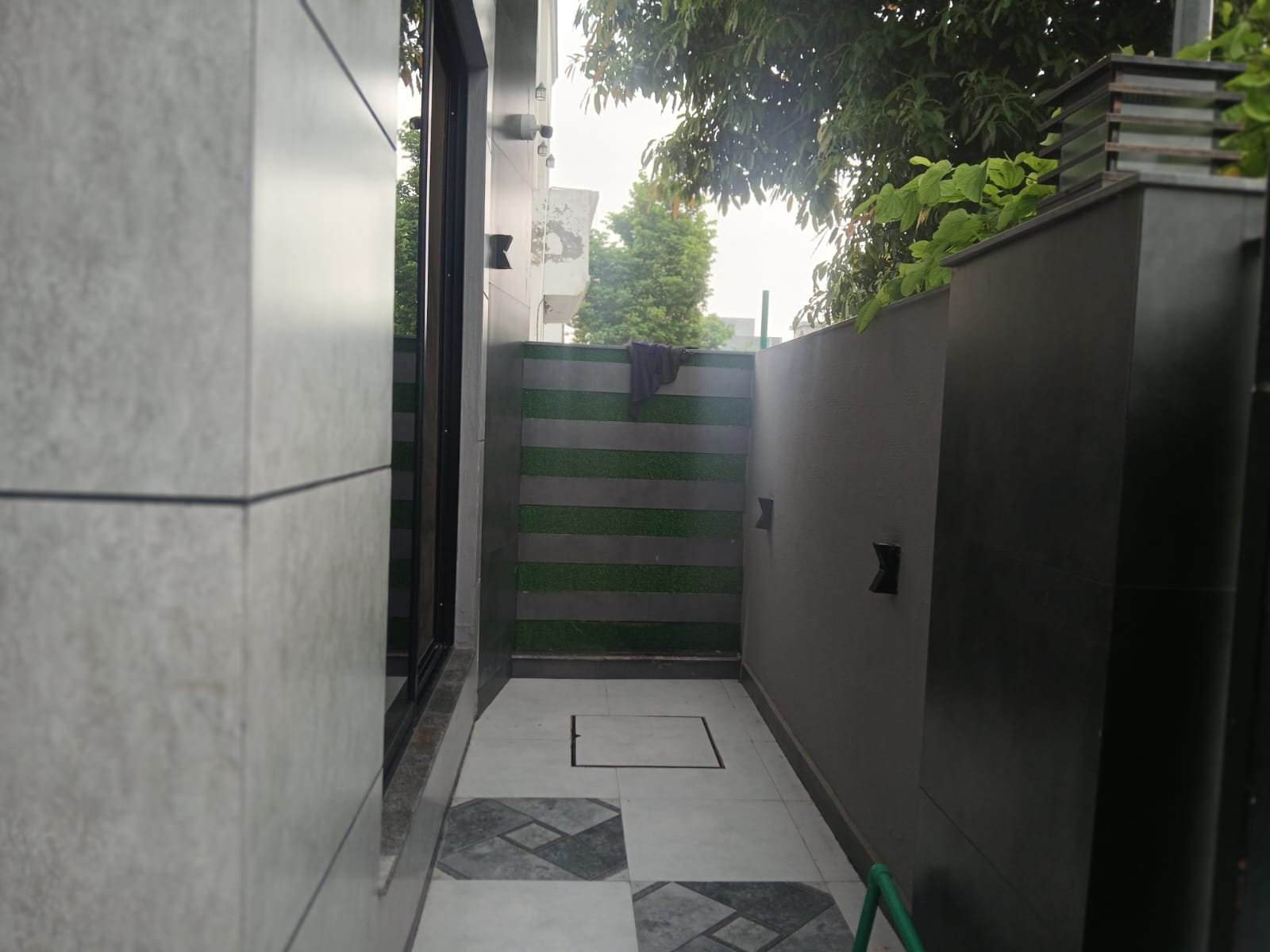 5 Marla Brand New House For Sale photo 5