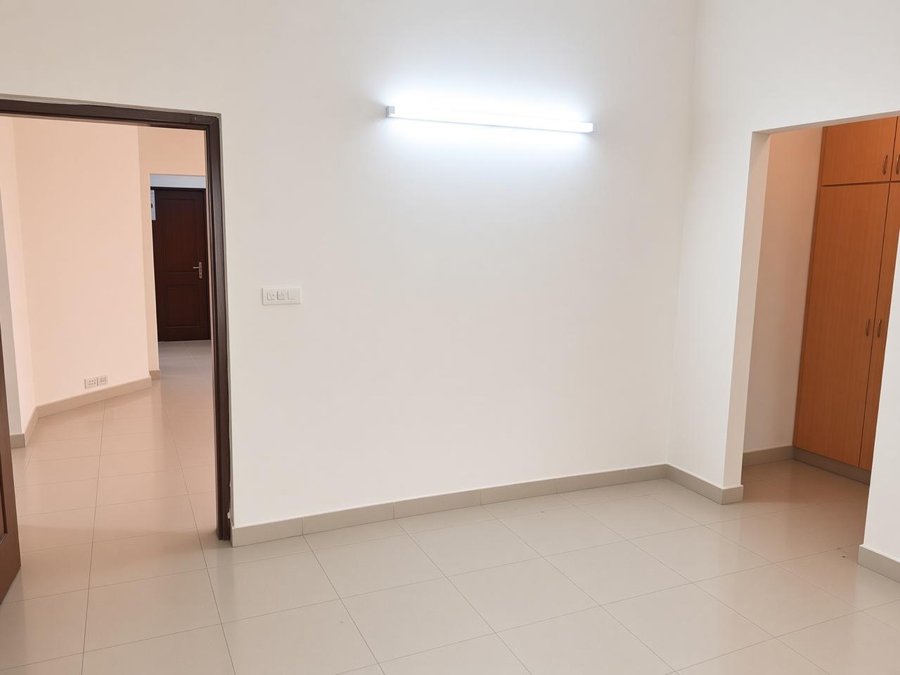 10 Marla Askari 10 house for sale photo 3