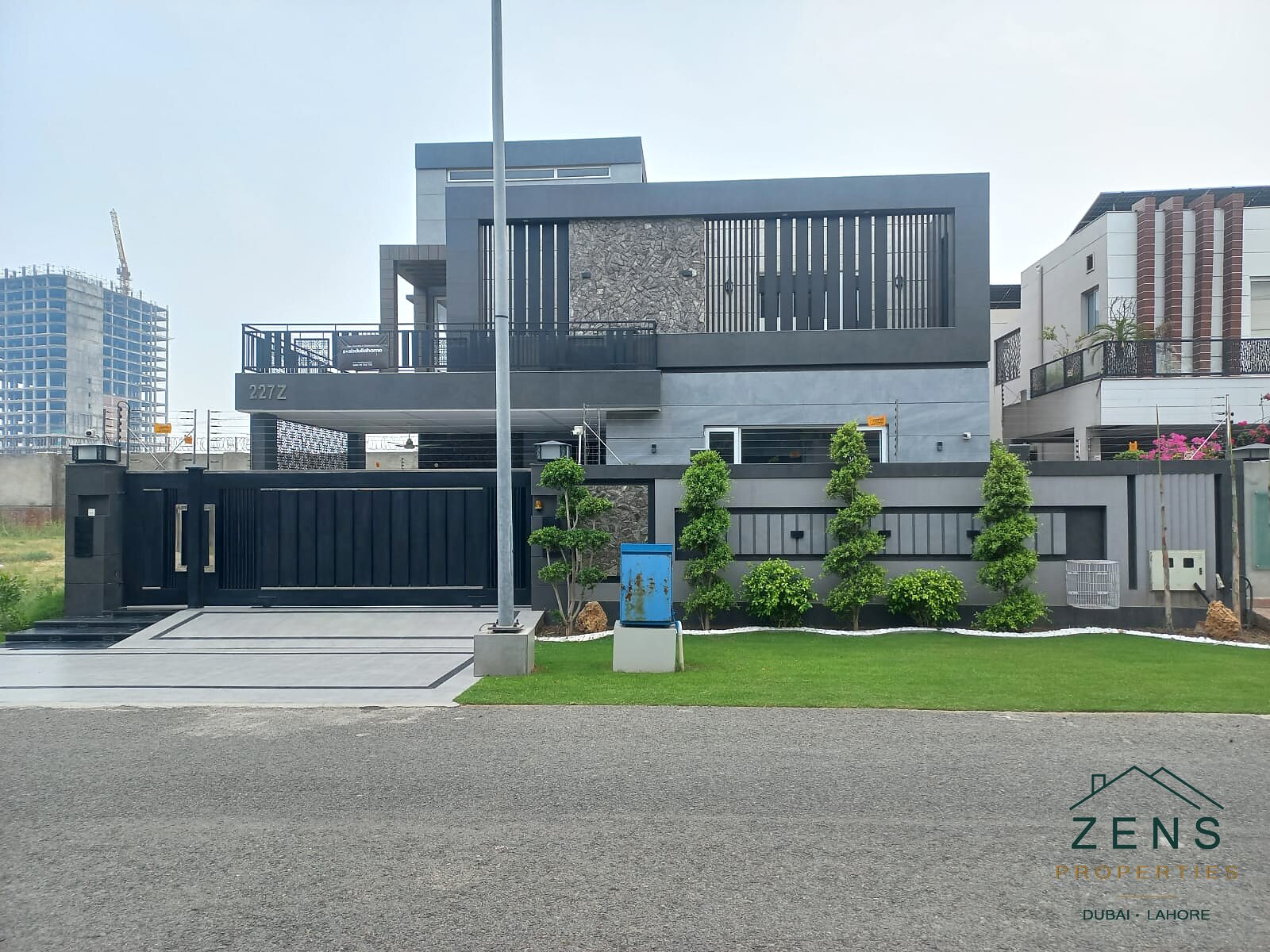 1 Kanal House For Sale photo 1