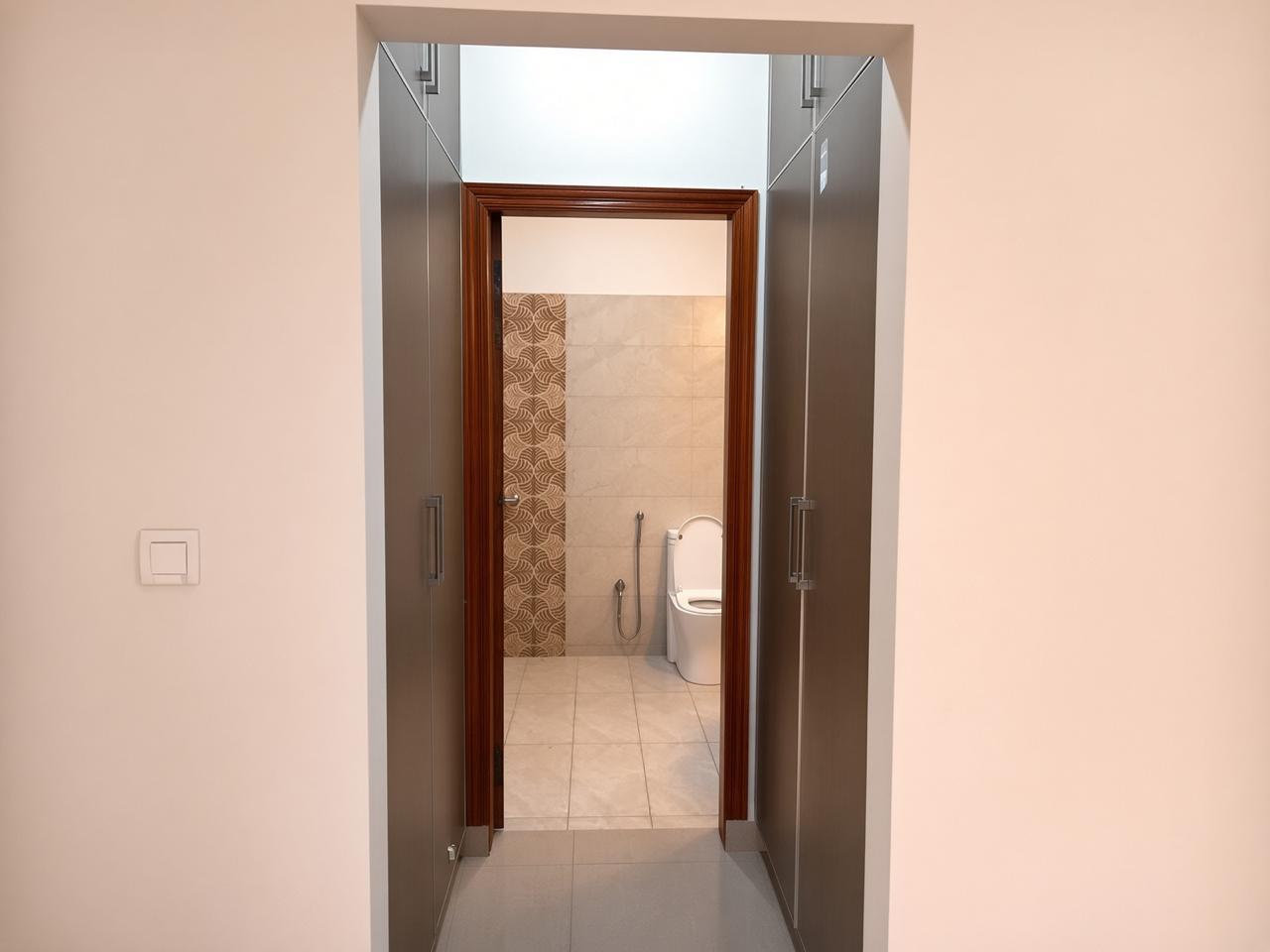 1 Kanal Askari 10 house for Sale photo 2