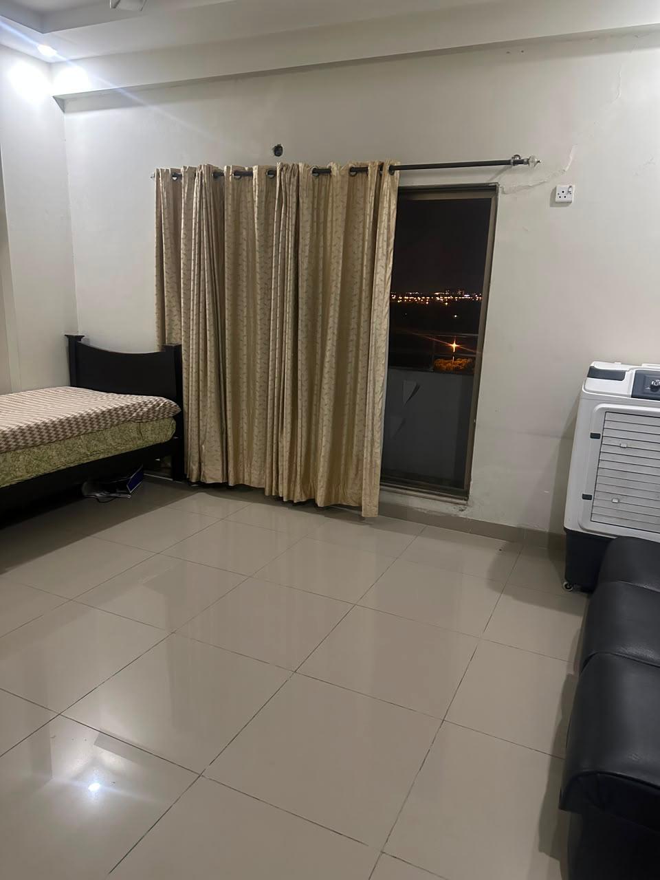 10 Marla Apartment 8A Buiilding 37 sector F Askari 10 photo 5