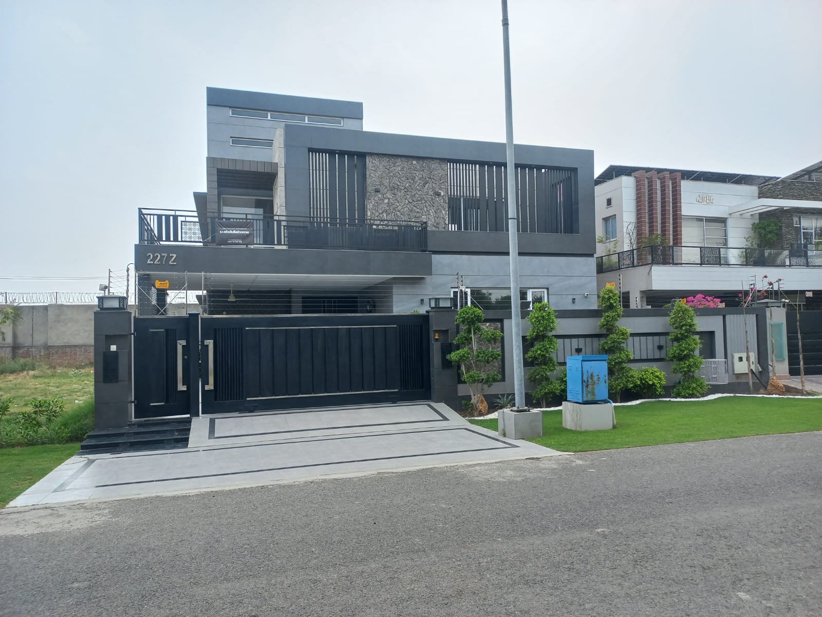 1 Kanal House For Sale photo 2